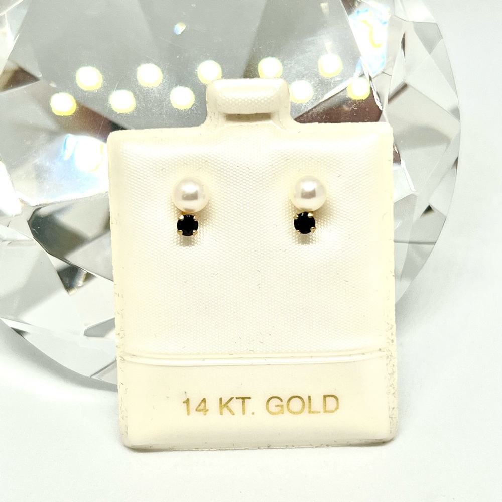 14K Gold Pearl & Sapphire Stud Earrings